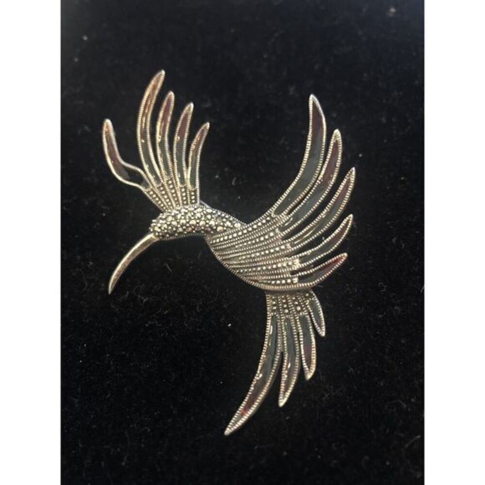 Sterling Silver Marcasite Red Enamel Hummingbird Brooch 9.82g